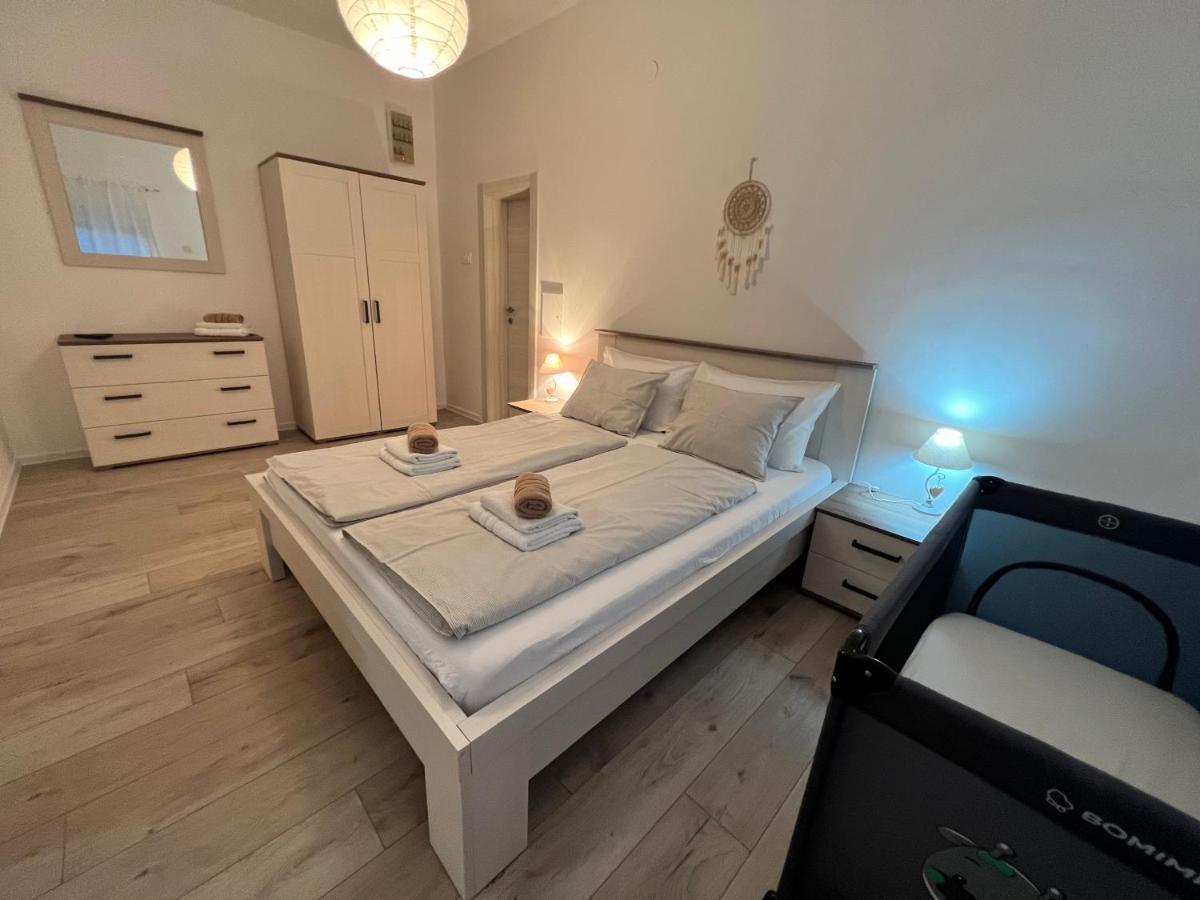 Kaala Apartments ซูเปทาร์สกา ดรากา ภายนอก รูปภาพ